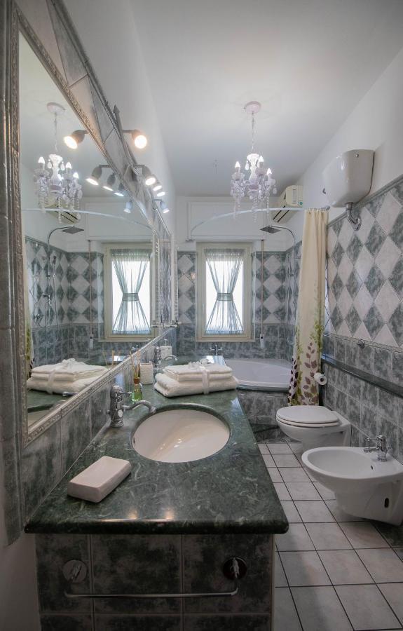 La Casa Di Adele Cagliari B&B エクステリア 写真