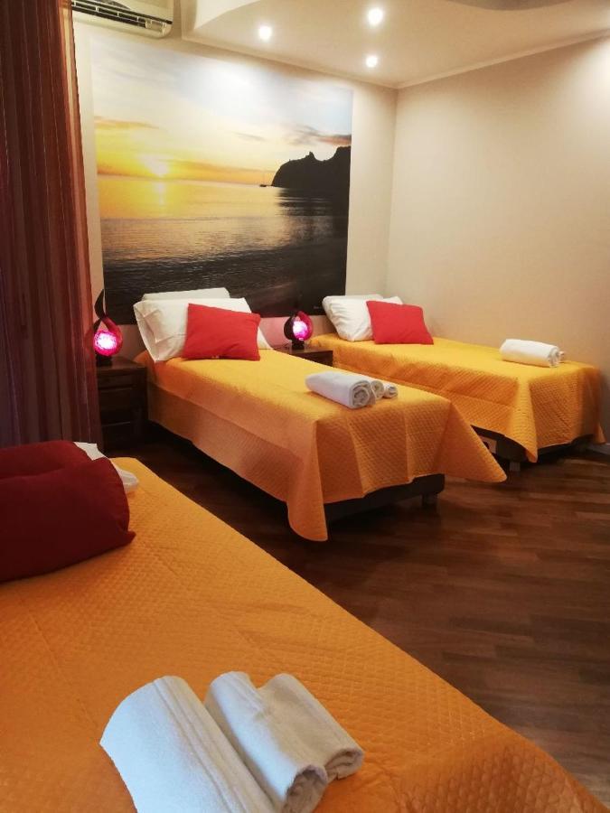 La Casa Di Adele Cagliari B&B エクステリア 写真